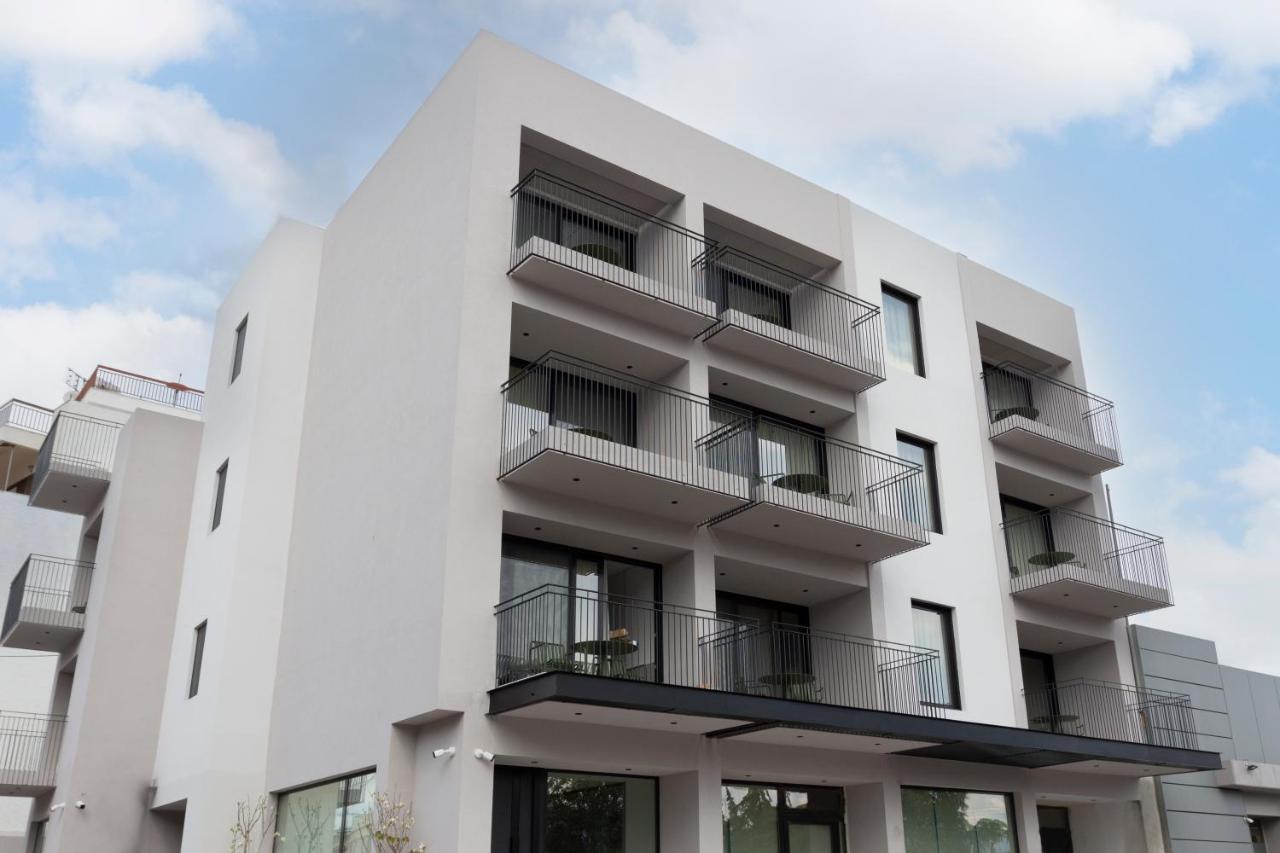 11Suites Aigio Exterior photo