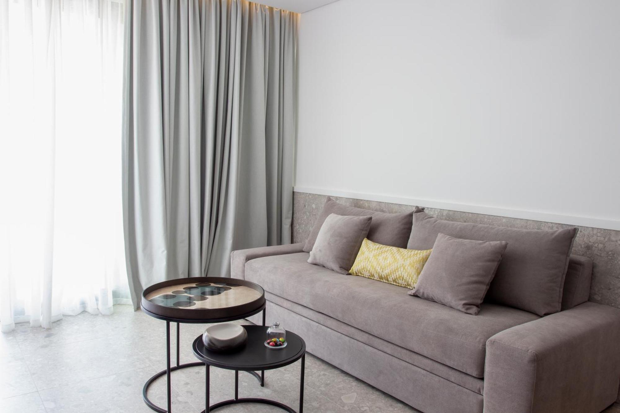 11Suites Aigio Room photo
